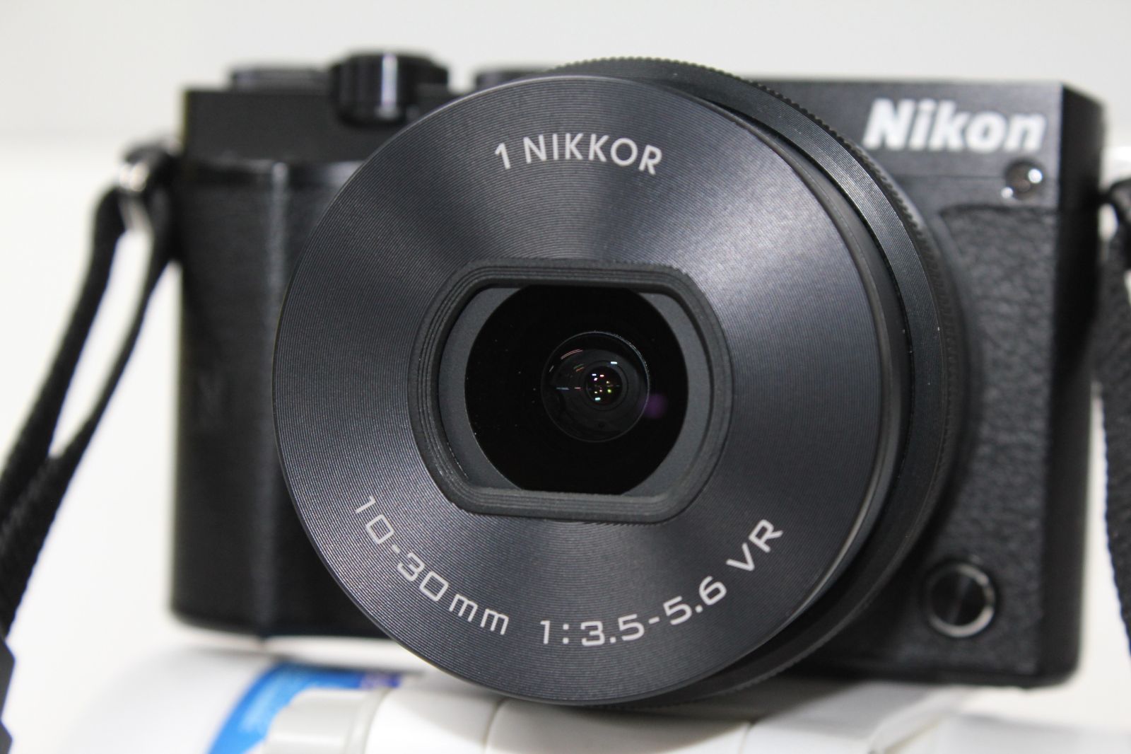 レンズ付き ミラーレス一眼