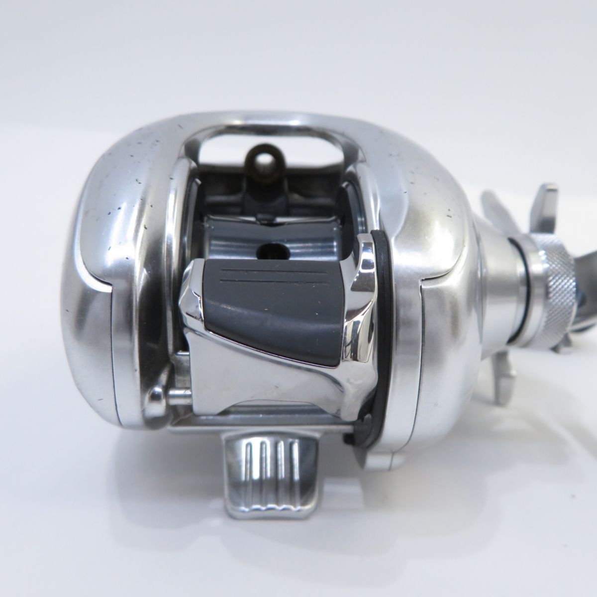 SHIMANO シマノ 16 Metanium メタニウム MGL 03530 右ハンドル ベイト