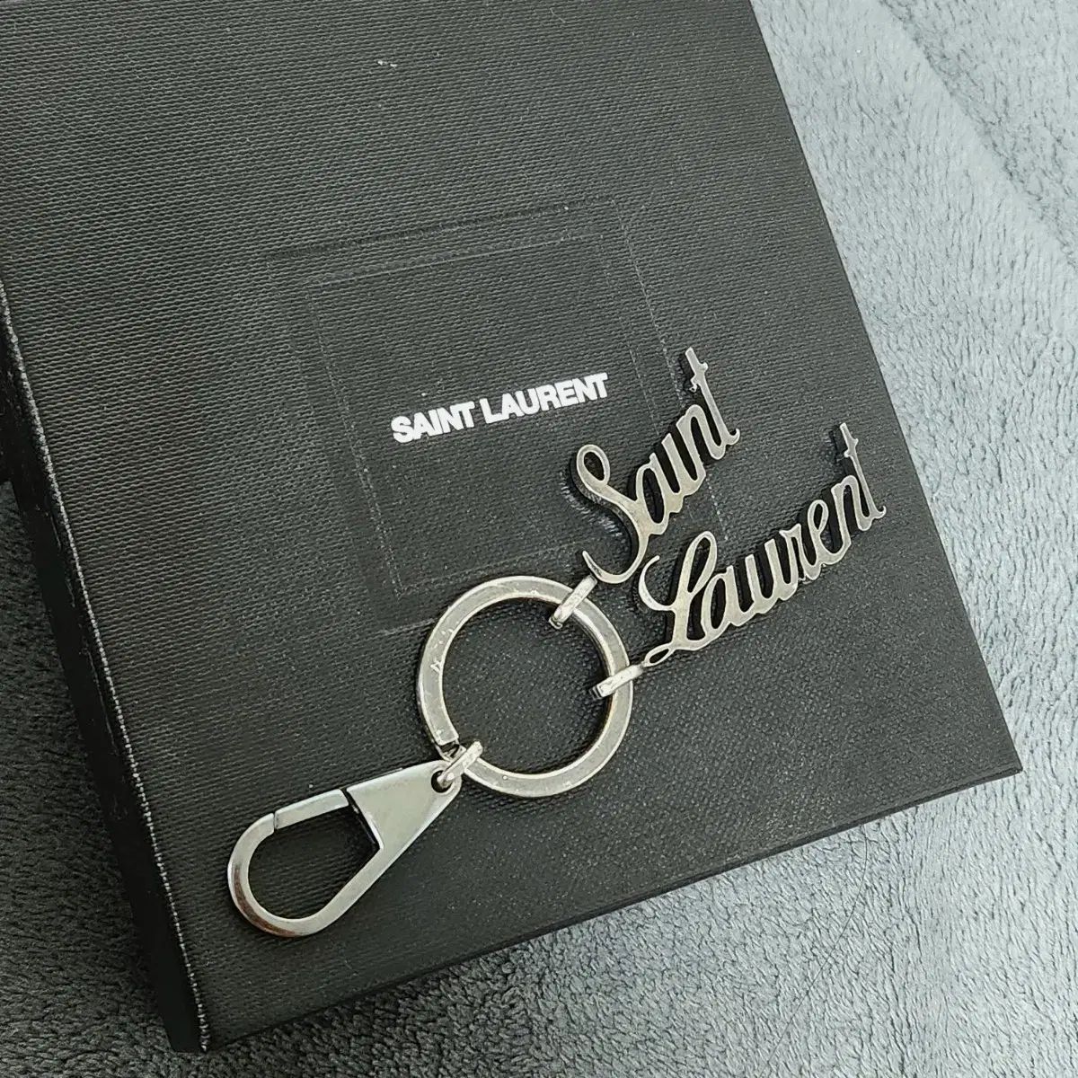 SAINT LAURENT スタイリッシュリング　10号 Saint Laurent(サンローラン) 指輪・リング(メンズ) - 海外通販のBUYMA