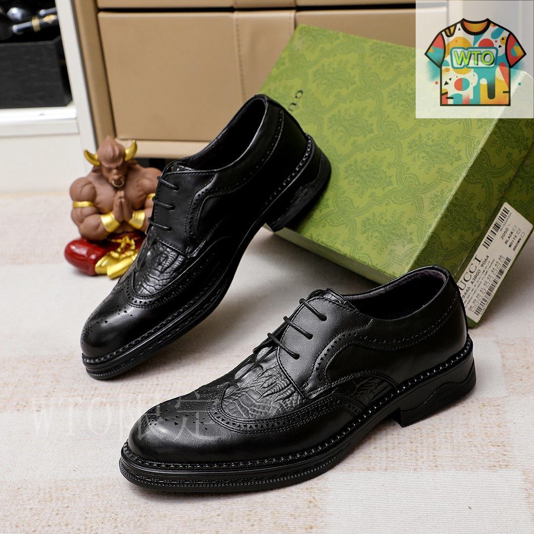 GUCCI メンズ　ブラックレザー ビジネスシューズ　フォーマル GUCCI メンズ ブラックレザー ビジネスシューズ フォーマル