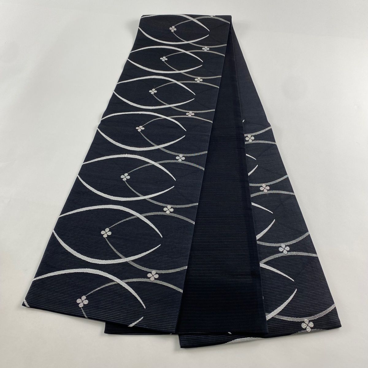 袋帯 秀品 夏帯 絽 花 芝 唐織 箔 黒 六通 正絹 【中古】 - メルカリ