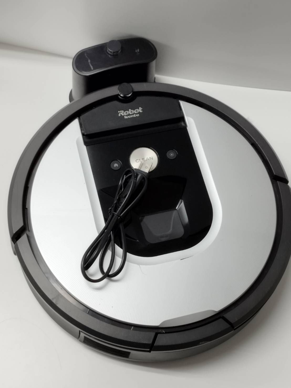 iRobot Roomba 961 ロボット掃除機 本体|iRobot(アイロボット iRobot Roomba 961 ロボット掃除機 本体|iRobot(アイロボット