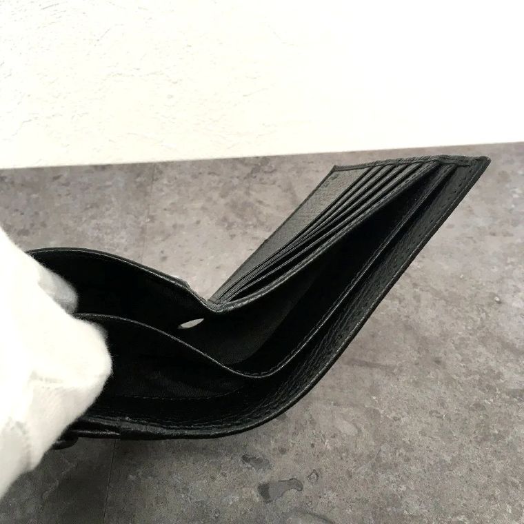 送料込み！ 極美品 GUCCI Wホック財布 615525 インターロッキング  