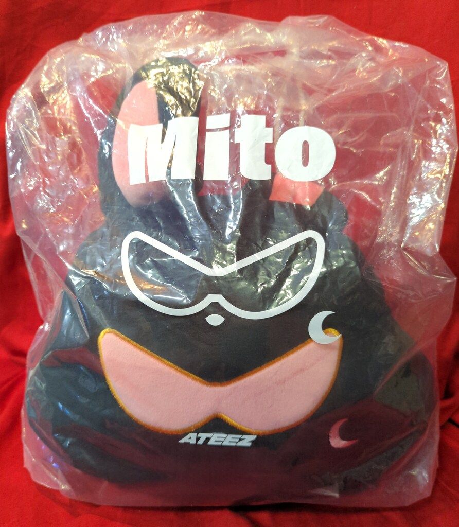 ATEEZ GOLDEN HOUR:Part.1 MITOクッション