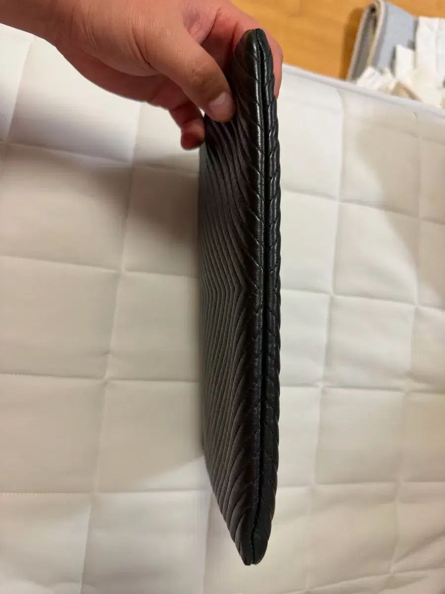 ソフトな ボーイ シャネル ポーチ ミディアム 只今タイムセール中。