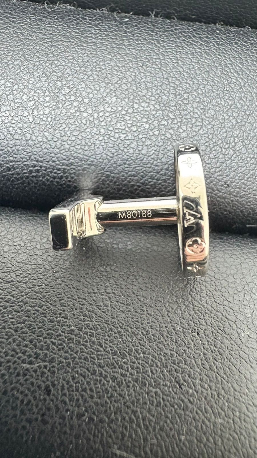 Vuitton ヴィトン