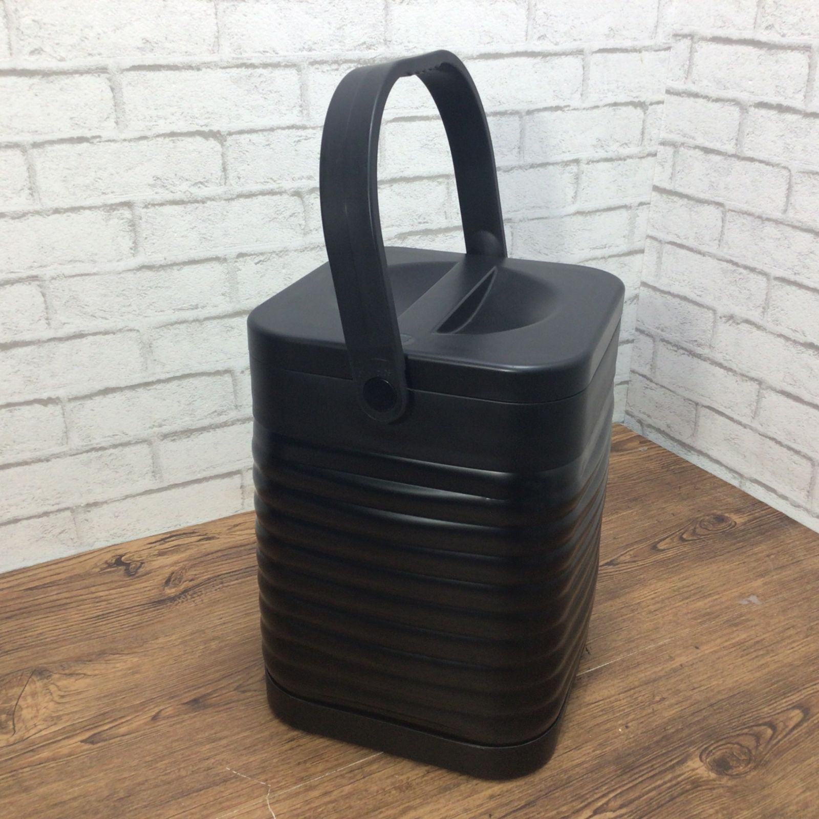 9448 WORKMAN ワークマン スクエア真空ハイブリッドコンテナ ブラック 保冷 保温 クーラーボックス