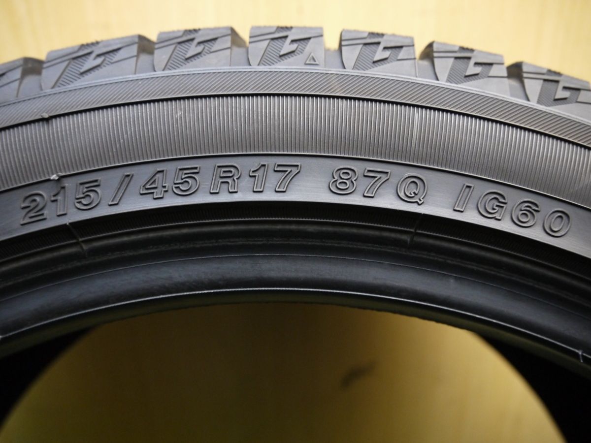 送料無料] ほぼ未使用スタッドレス 215/45R17 ヨコハマ アイスガード 