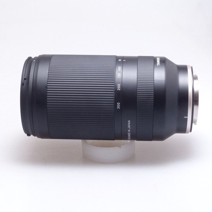 タムロン TAMRON 70-300|4.5-6.3 DI3 RXD A047 ソニーEマウント