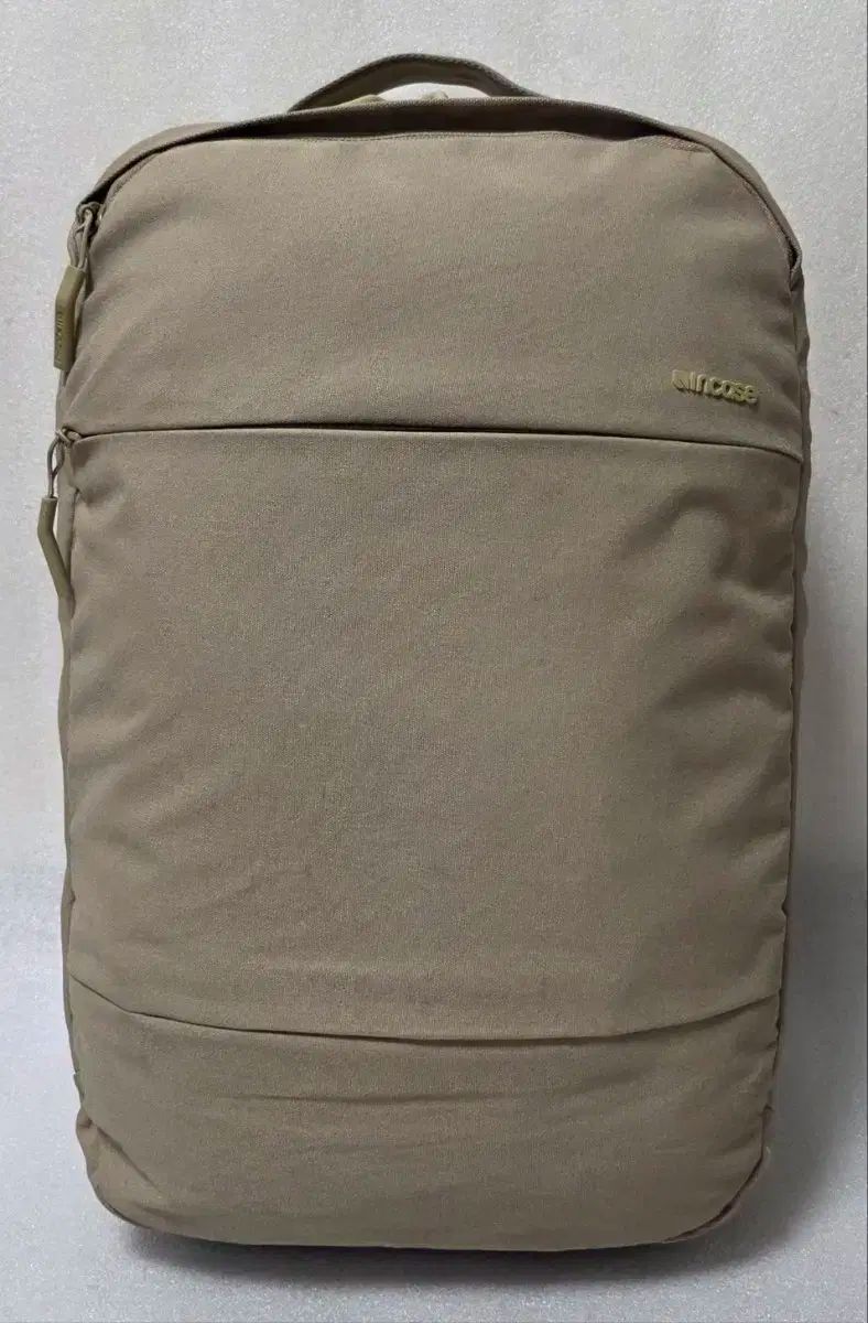 Incase インケース