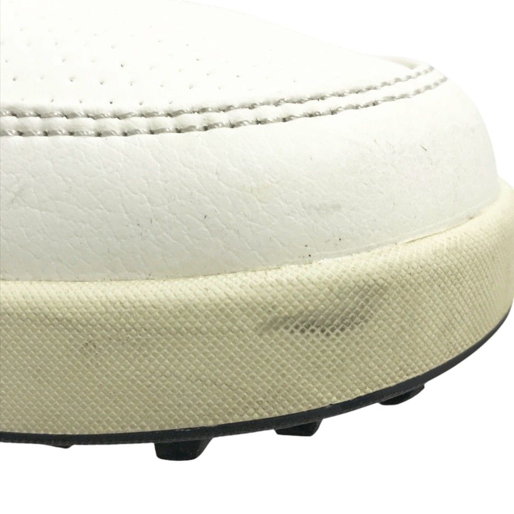 スパイクレスゴルフシューズ