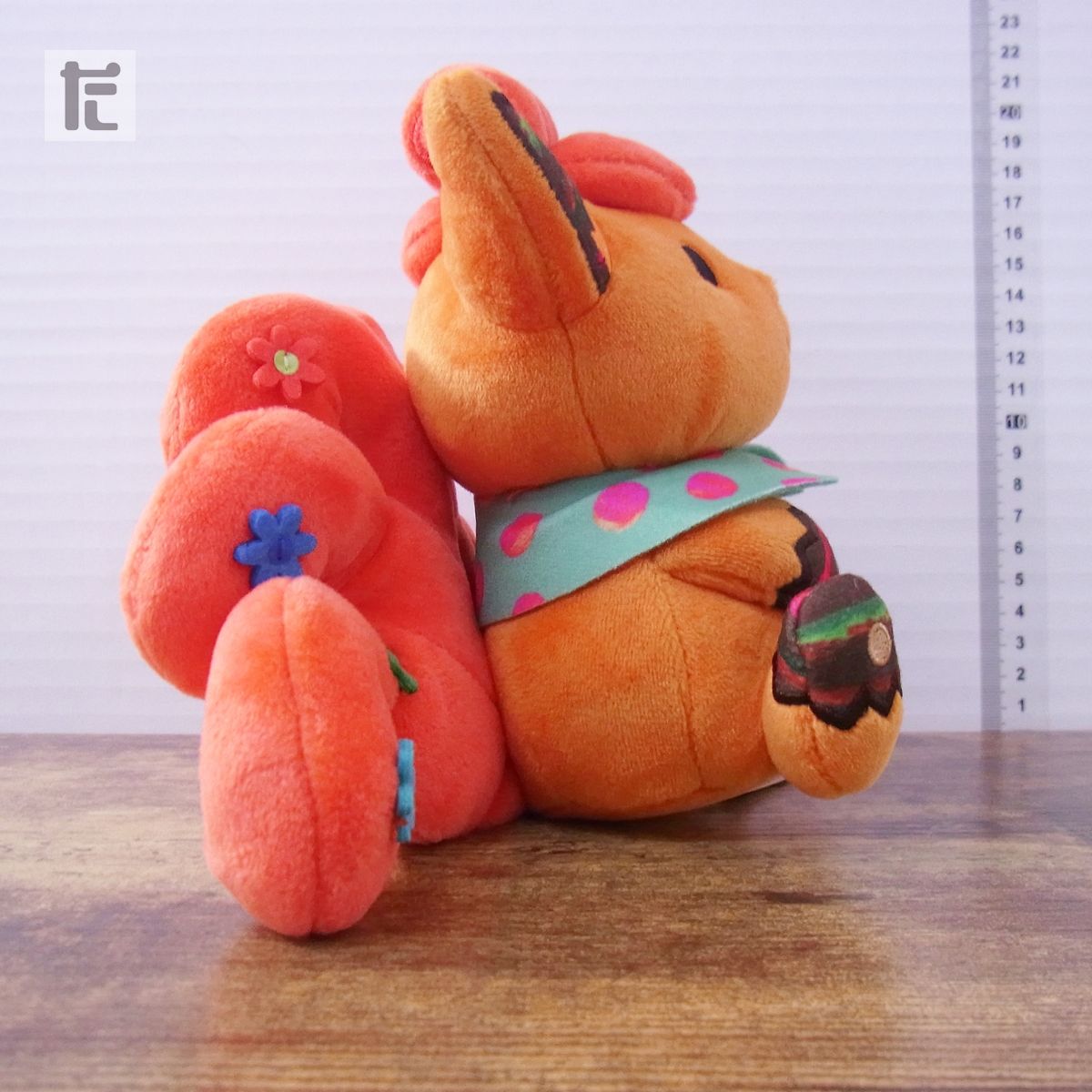 ポケモンセンター　chiku-chiku sewing 　ロコン　ぬいぐるみ Amazon.co.jp: ポケモンセンターオリジナル ぬいぐるみ pokémon