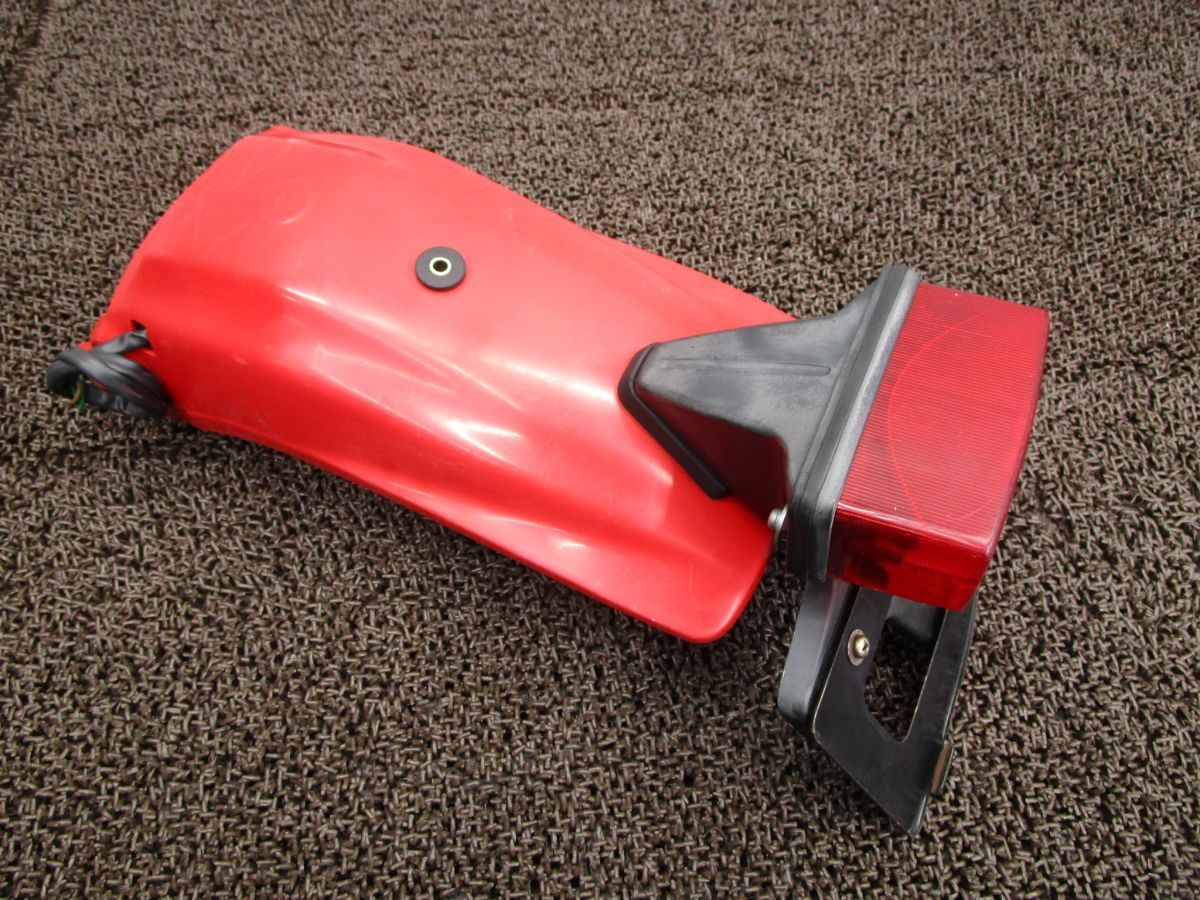 XL200R リアフェンダー テールランプ □A6081 MD06 ホンダ MD06E キャブ車