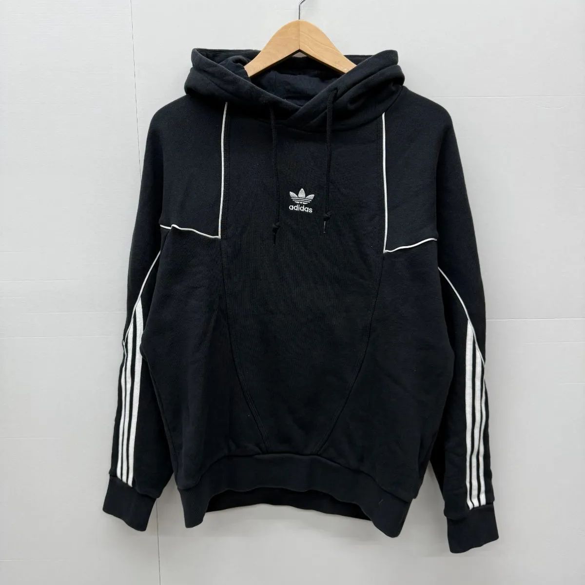 中古 アディダス パーカー ブラック Sサイズ adidas メンズ トップス  