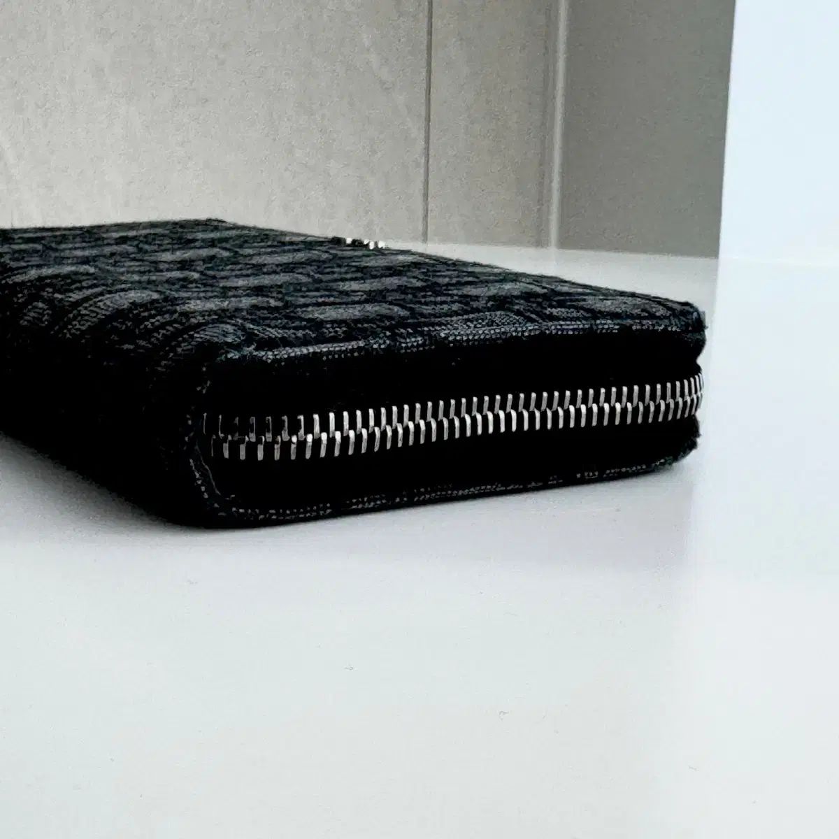 正規品 ／ Dior(ディオール) オブリーク ラウンドファスナー 長