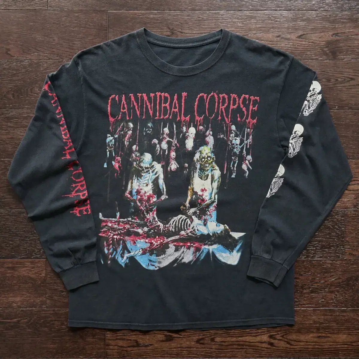 Cannibal Corpse カンニバルコープス Y2K 長袖Tシャツ L CANNIBAL CORPSE / カンニバル コープス【 TOMB OF THE