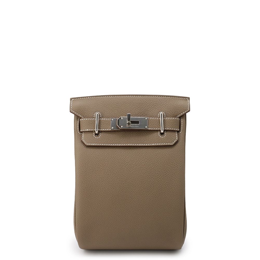 エルメス ボディバッグ ケリー アッカドPM エトゥープ/シルバー金具  