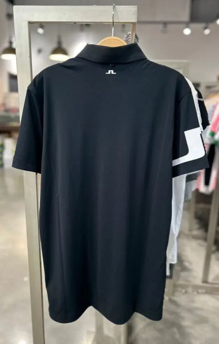 レギュラーフィット