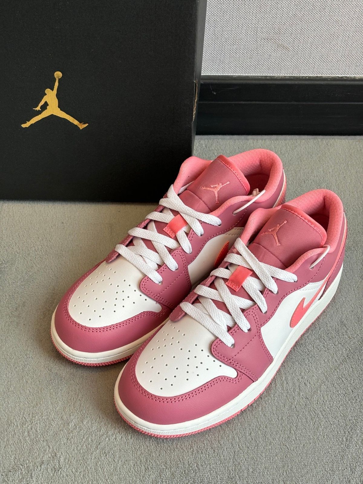 NIKE AIR JORDAN 1 LOW GS ナイキ エア ジョーダン 1 ロー GS