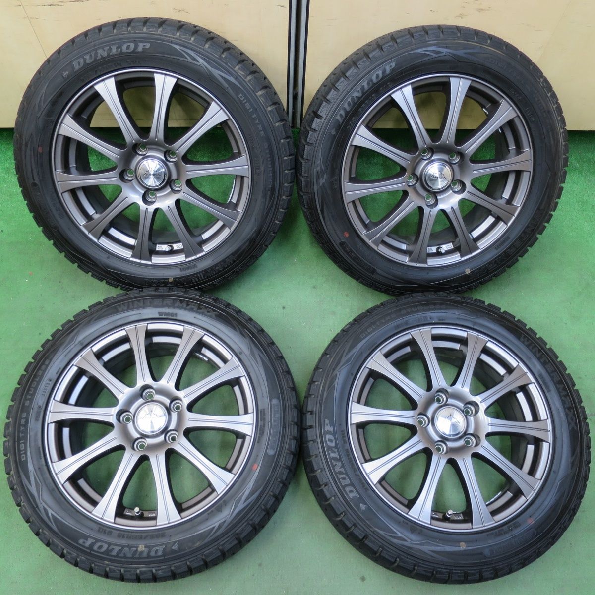 バリ溝 キレイ 9.5分以上 スタッドレス 205 55R16 ダンロップ ウインターマックス WM01 ZELERNA ゼラーナ 16インチ PCD114.3 5H 5070601イス