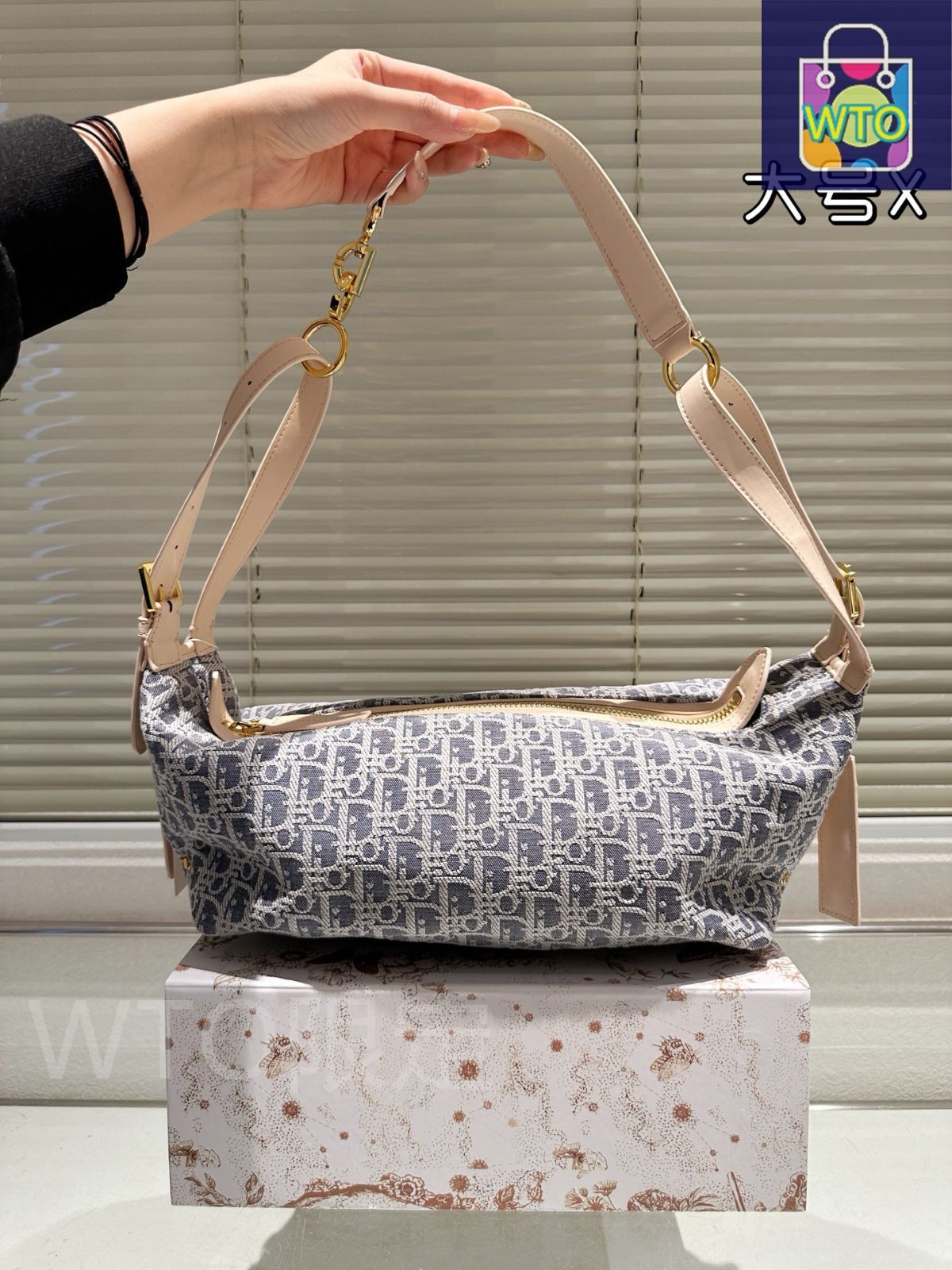 【日常を豊かにする♪】Dior ショルダーバッグ 今日特価】Dior D-Journey Chain Shoulder Bag - ディオール D