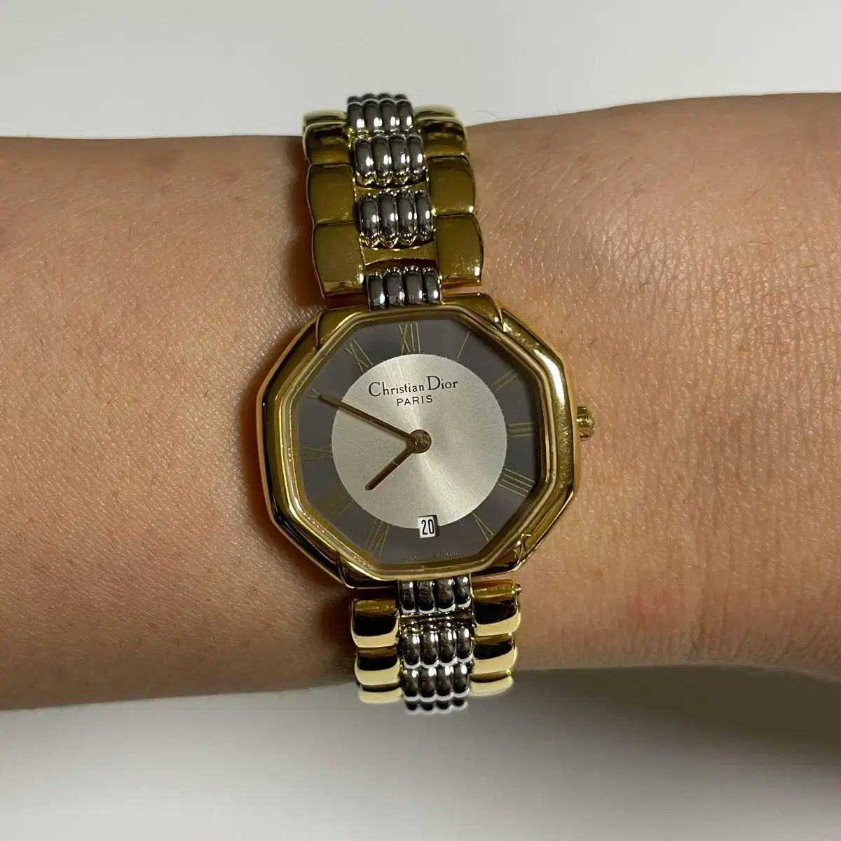 80 【旋盤使用】万能型マイバチ 激黒朴 激縮杢 高密度材 グリップ無し