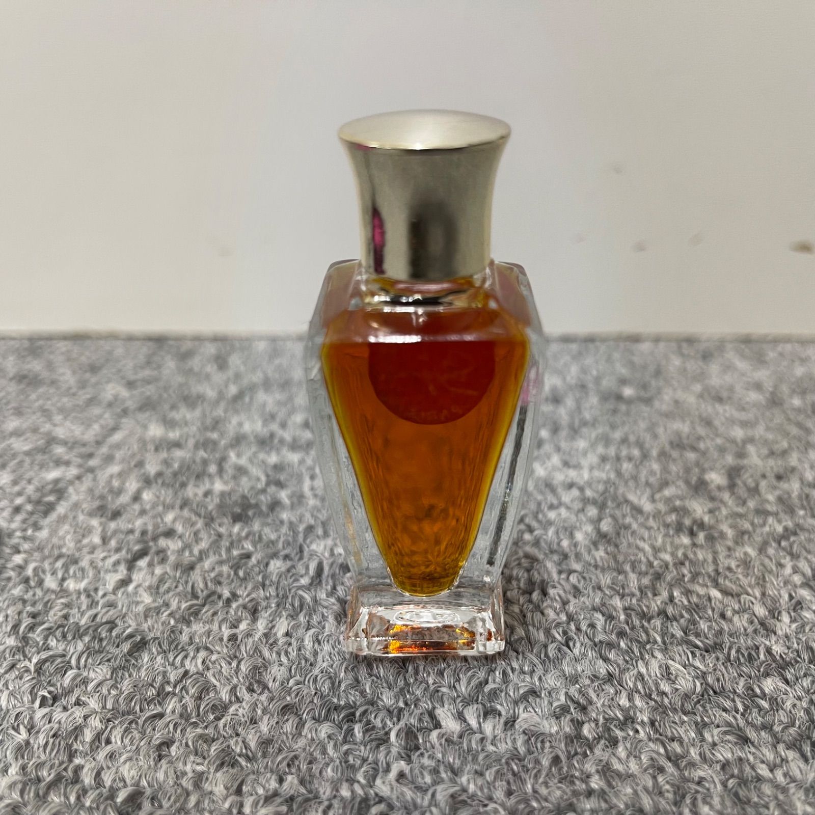 エルザスキャパレリ　ショッキング　ANTIQUE　香水瓶 エルザスキャパレリ ショッキング ANTIQUE 香水瓶 - メルカリ