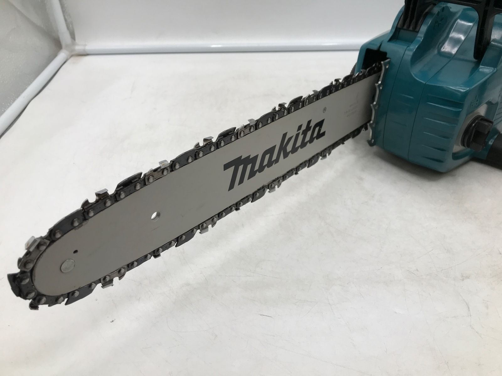 M01