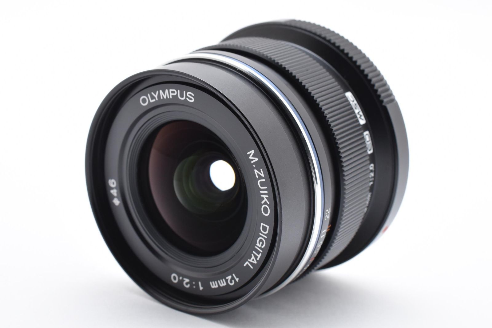 Olympus M.zuiko digital ED 12mm f2.0 ブラック