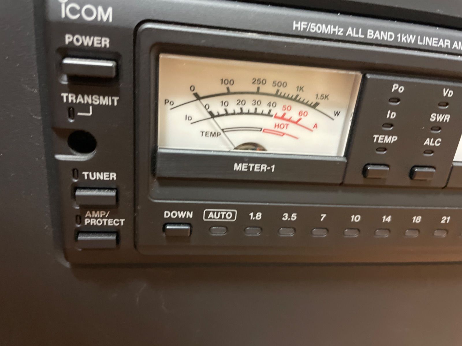 現状販売✨ICOM IC-PW1 リニアアンプ　HF/50MHz　1kW 現状販売✨ICOM IC-PW1 リニアアンプ HF/50MHz 1kW - メルカリ