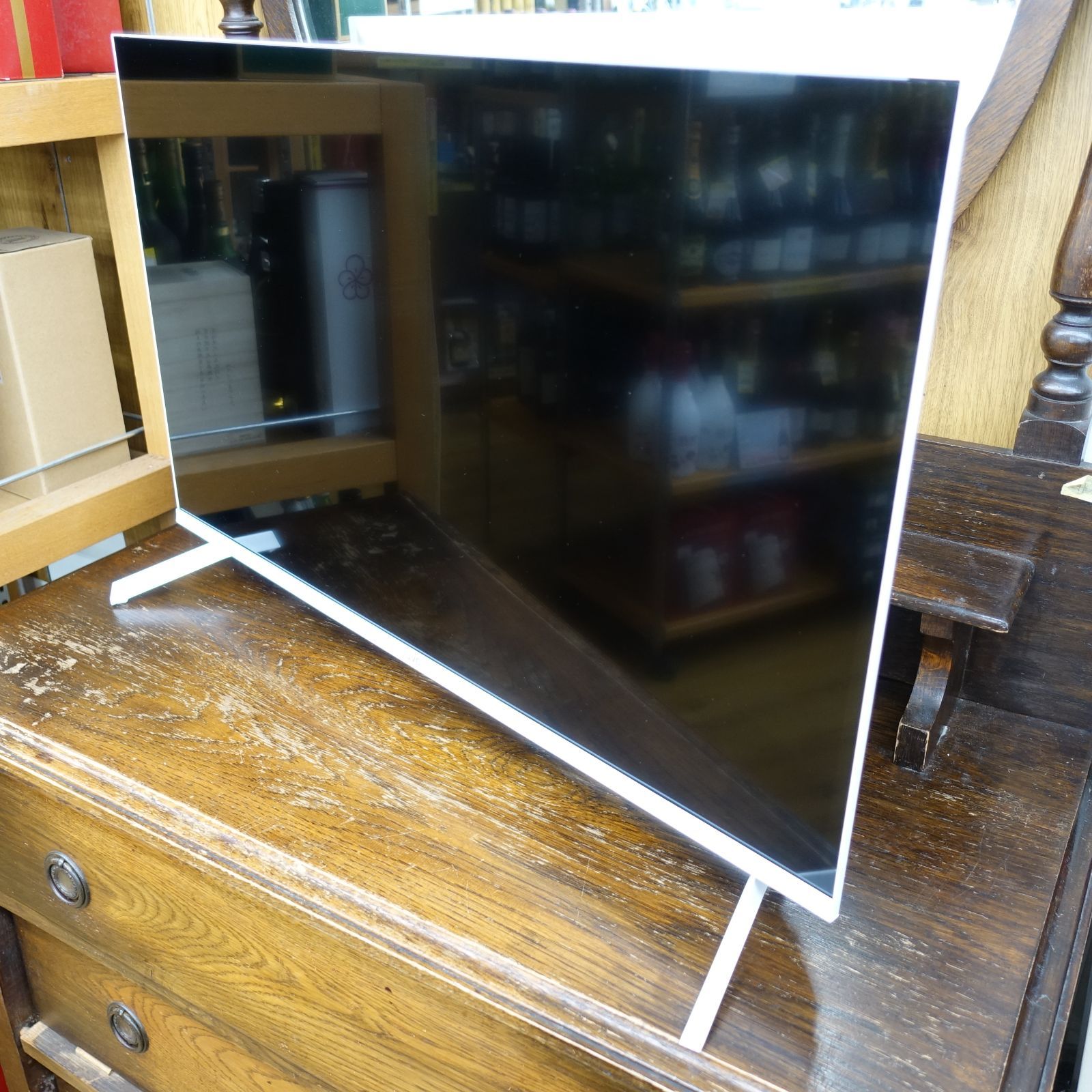 JVC「Google TV」搭載！チューナーレスTV JL-32S4LW 2024年製 注文