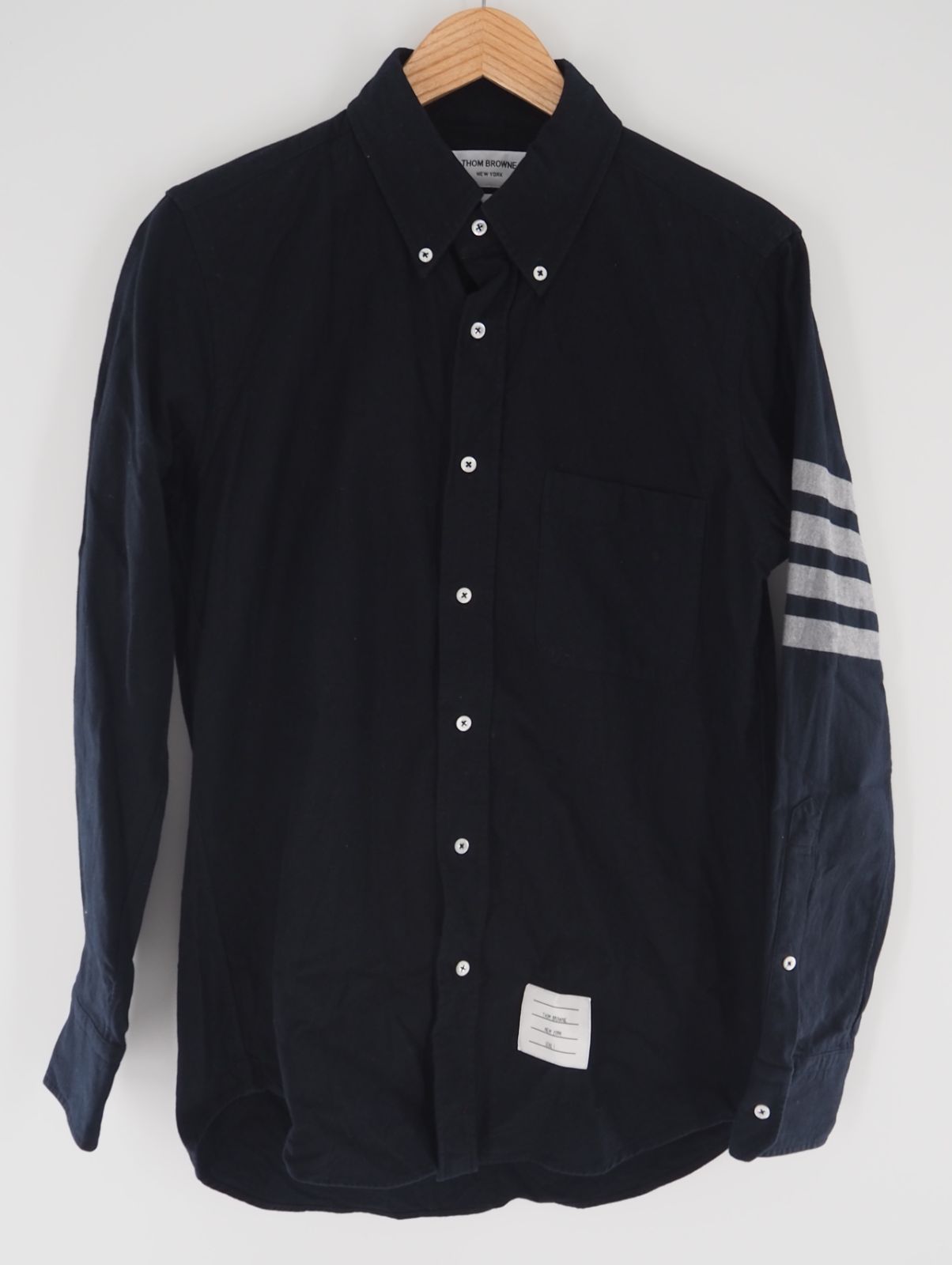 トムブラウン 4bar シャツ （4-Bar chambray shirt in blue - Thom  