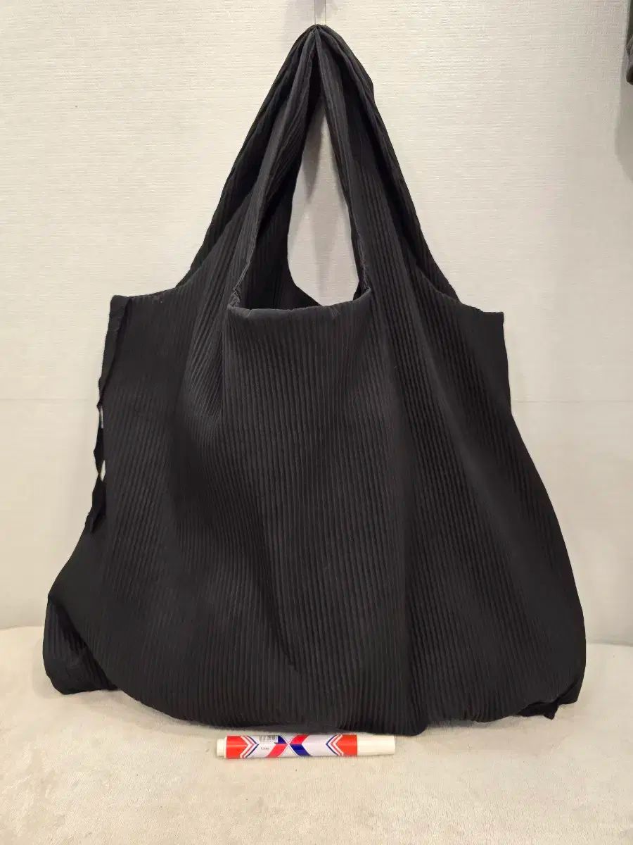 ☆COS☆大人気！レザープリーツベルトショルダーバッグ ◇ (COS