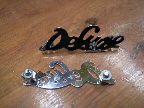 38-6674.デラックス フェンダー1946-1949年モデル エンブレム / ニッケル