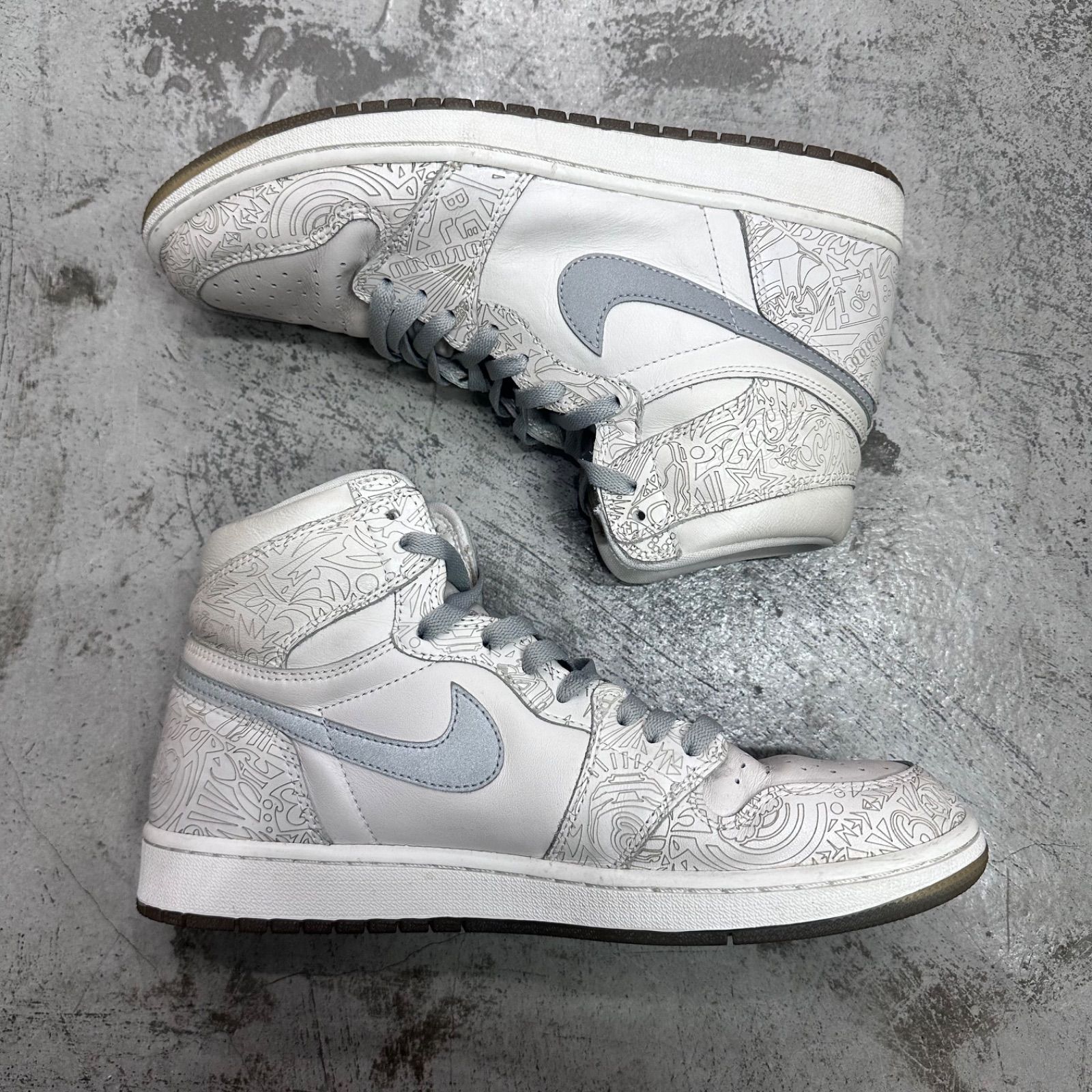 NIKE Air Jordan 1 Retro High 30th Anniversary Laser エアジョーダン 