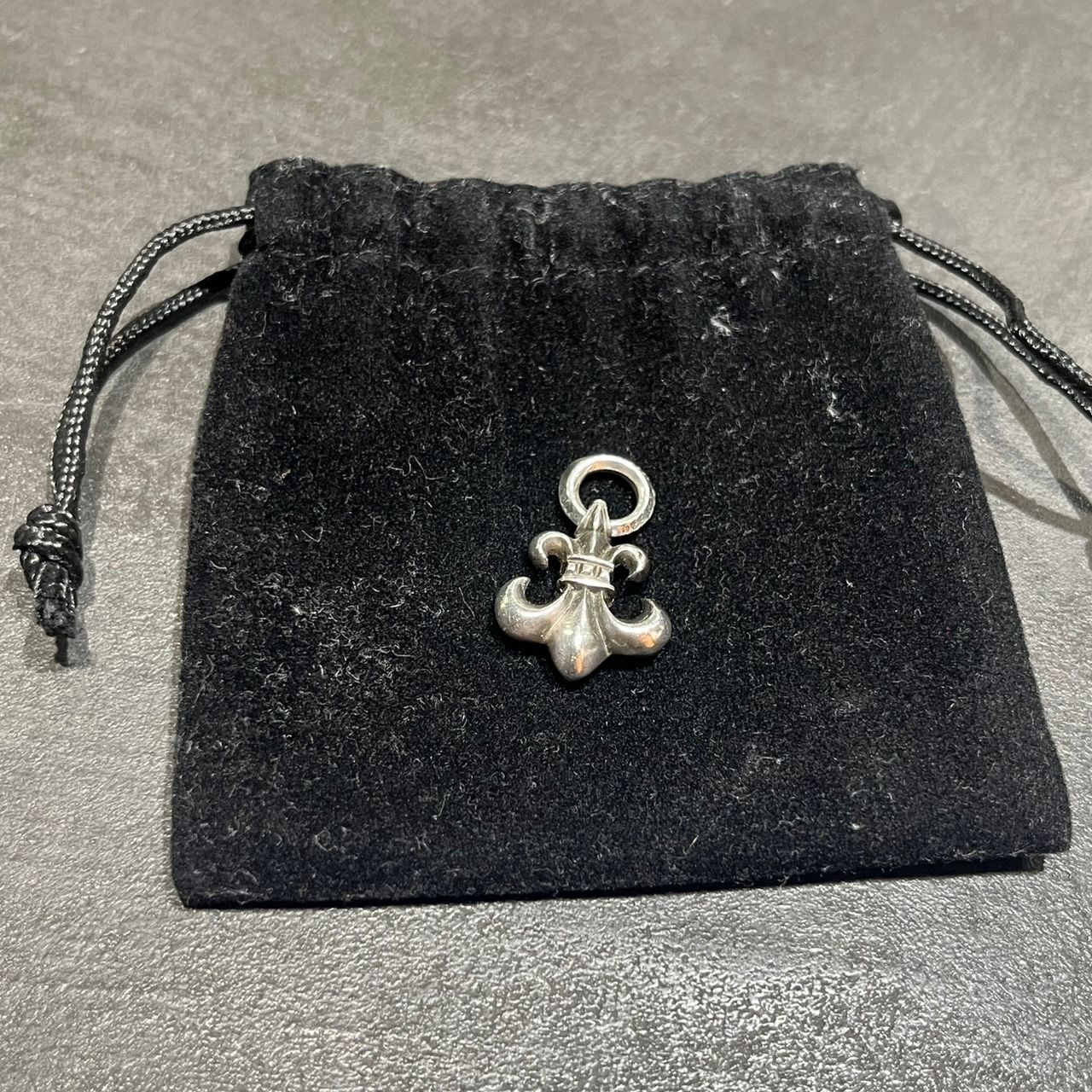 Chrome Hearts フィリグリークロスXS w⁄レザーブレード クロムハーツ