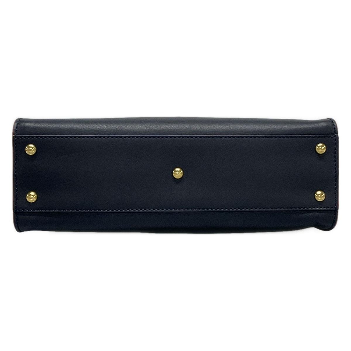 ダークネイビー×ブラウン