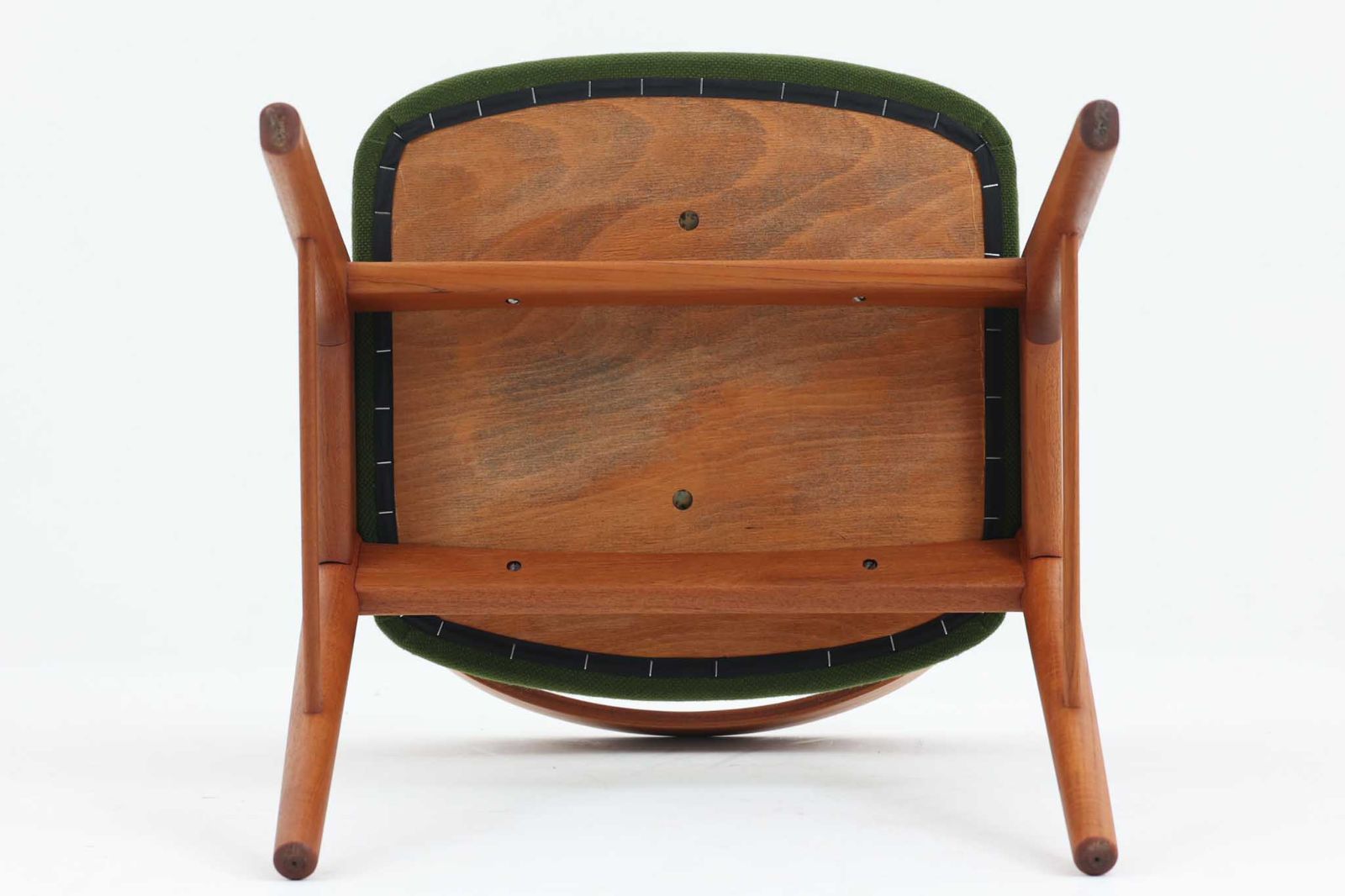 Kai Kristiansen(カイ・クリスチャンセン) ネイルチェア チーク