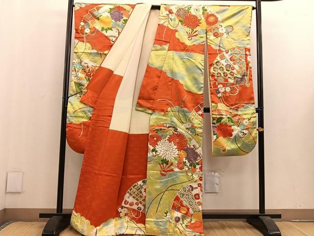 【振袖】桧扇　四季花文　絞り　金駒刺繍　金彩　正絹 豪華振袖 駒刺繍 絞り 檜扇御所車草花文 金糸 逸品 パーティー