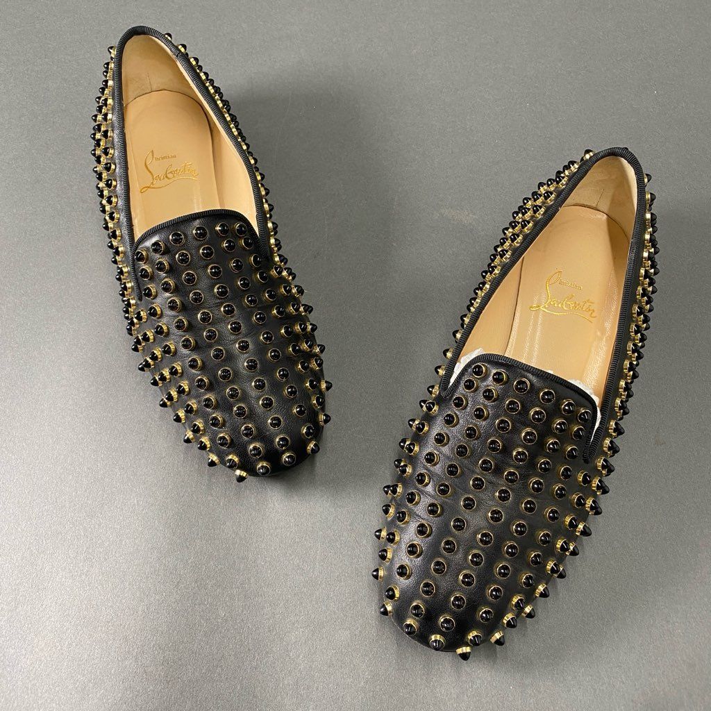 2b24 イタリア製 Christian Louboutin クリスチャンルブタン