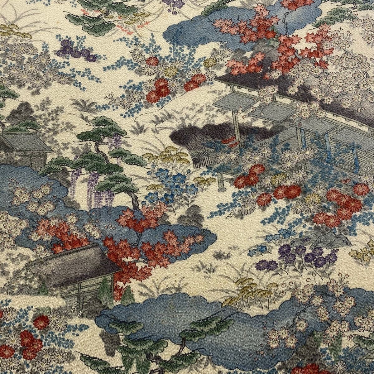 反物 秀品 小紋 落款有 仙楽 建物 草花 金彩 縮緬 ベージュ 正絹