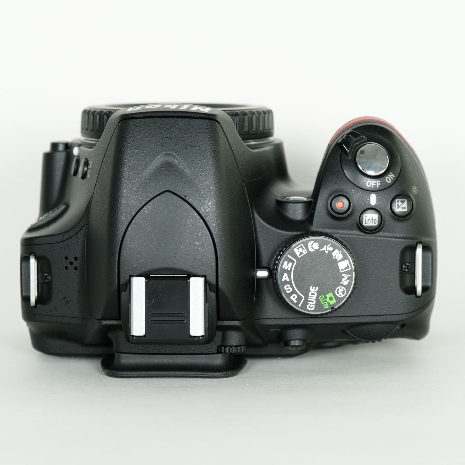 美品｜シャッター数7,360回] Nikon D3200ボディ ブラック