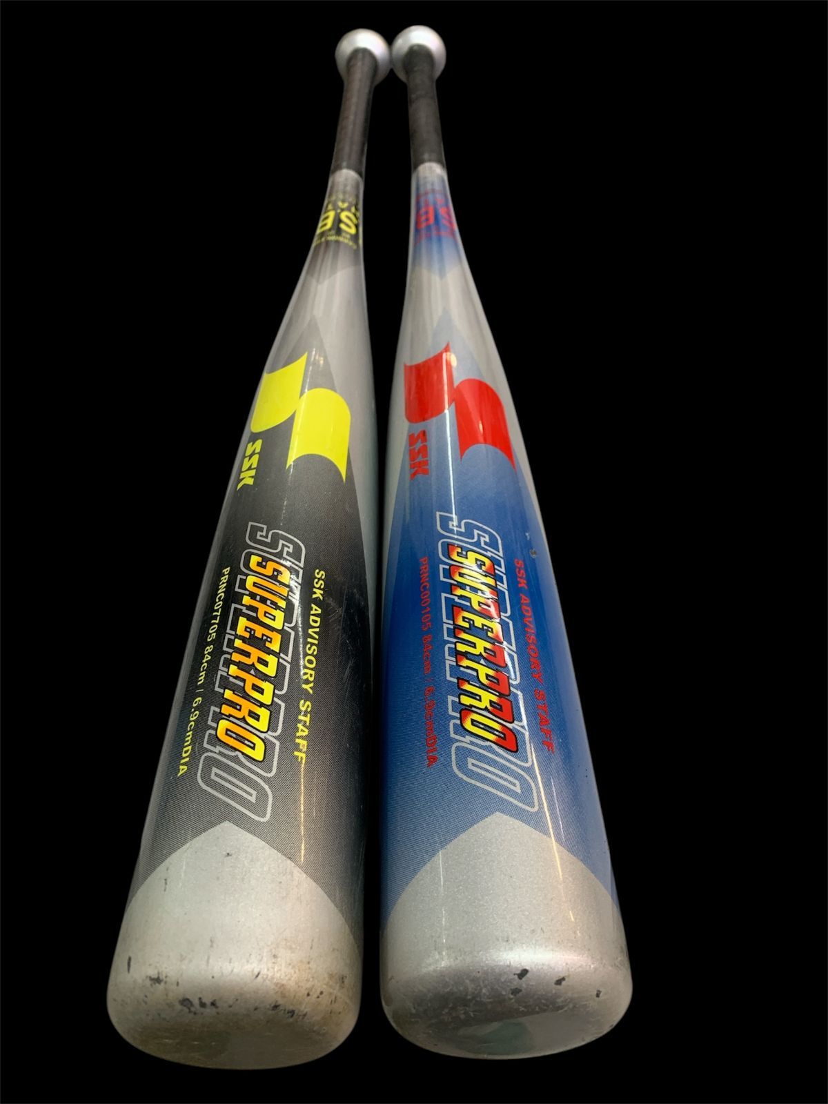 中古カーボンファイバーバット SSK SuperPro 84cm 2本