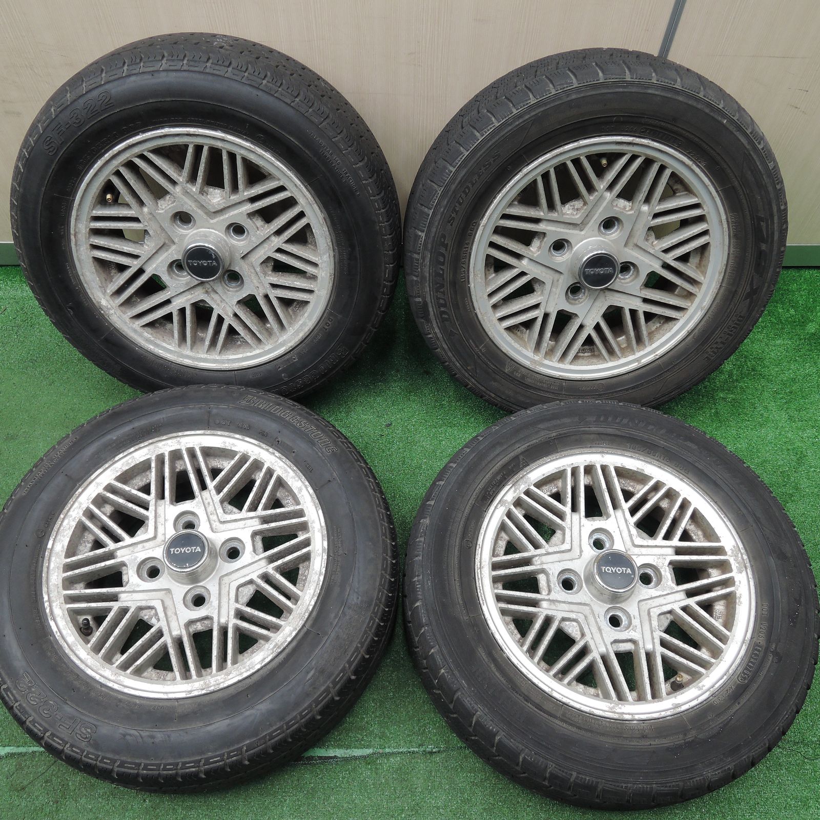 スタッドレスタイヤ DUNLOP】〝雪遊び〟に強い！〝ドレスアップ〟にも強い！〝小さめ四駆に