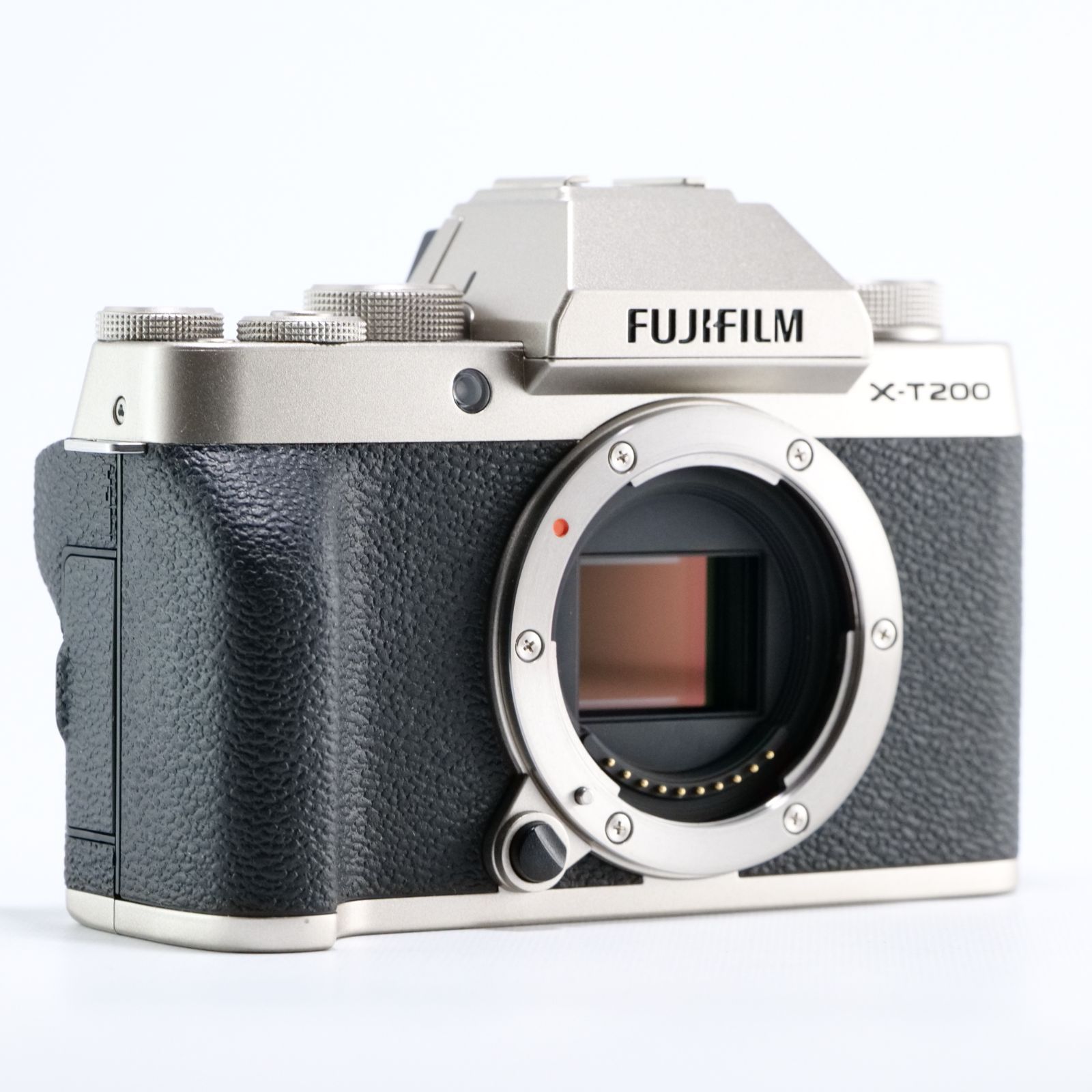 Fujifilm X-T200 ミラーレス一眼 本体とレンズ付き ASCII.jp：富士フイルム X-T200 実機レビュー = なつかし