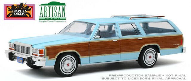 []訳あり] GREENLIGHT CHARLIE'S ANGELS Ford 1979 Country Squire 1/18 フォード カントリー スクエア 映画 チャーリーズエンジェル ミニカー