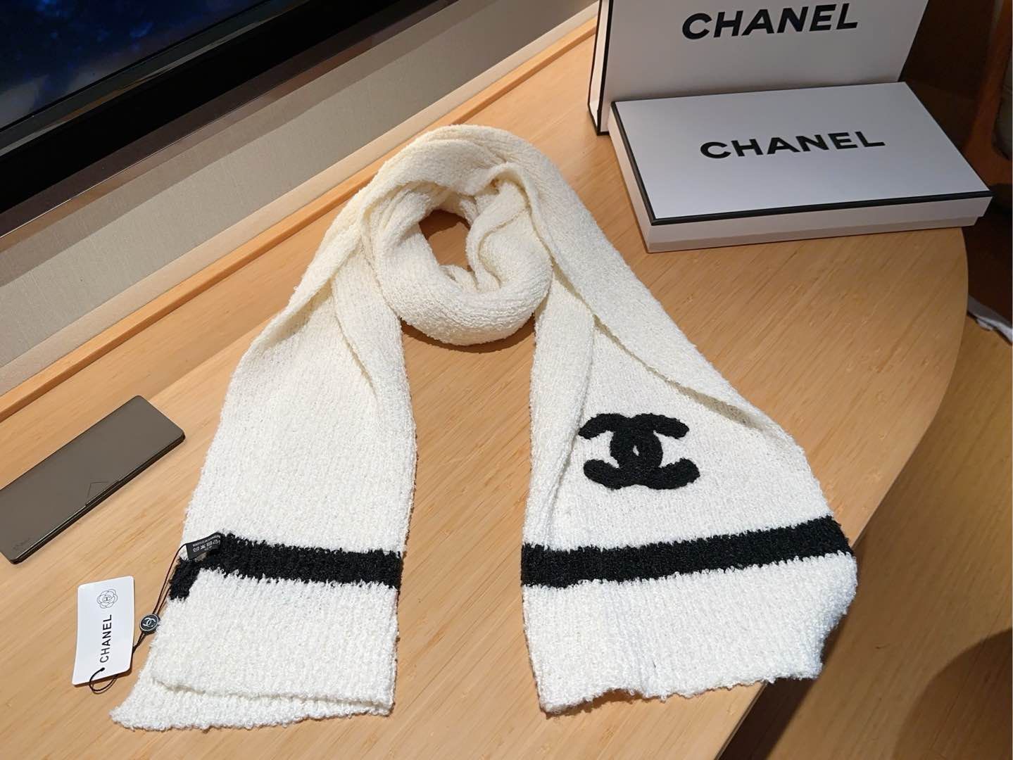 シャネル　マフラー　箱あり 楽天市場】CHANEL シャネル コットンストール AA7540 B05643