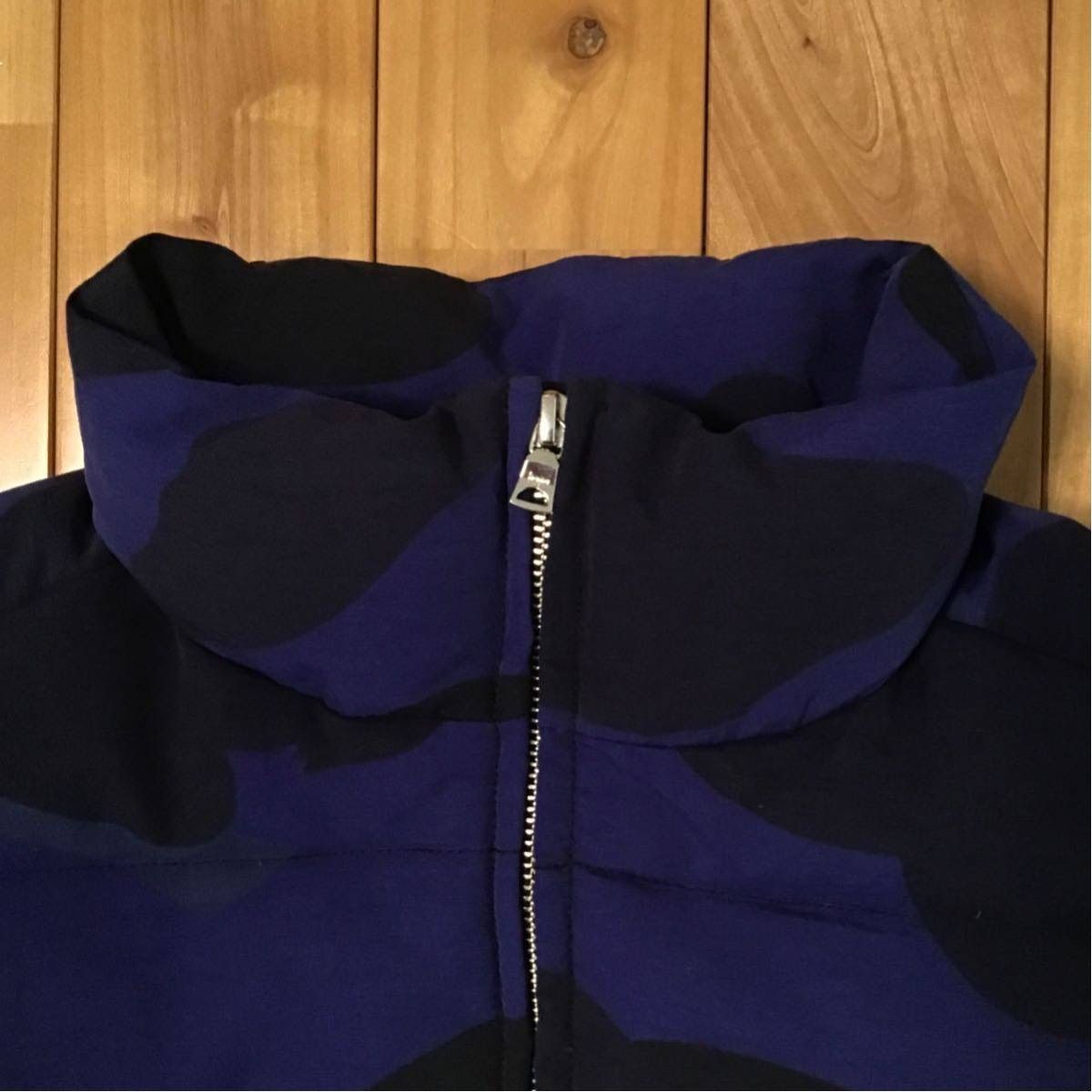 BAPE giant camo blue ダウンジャケット - メルカリ
