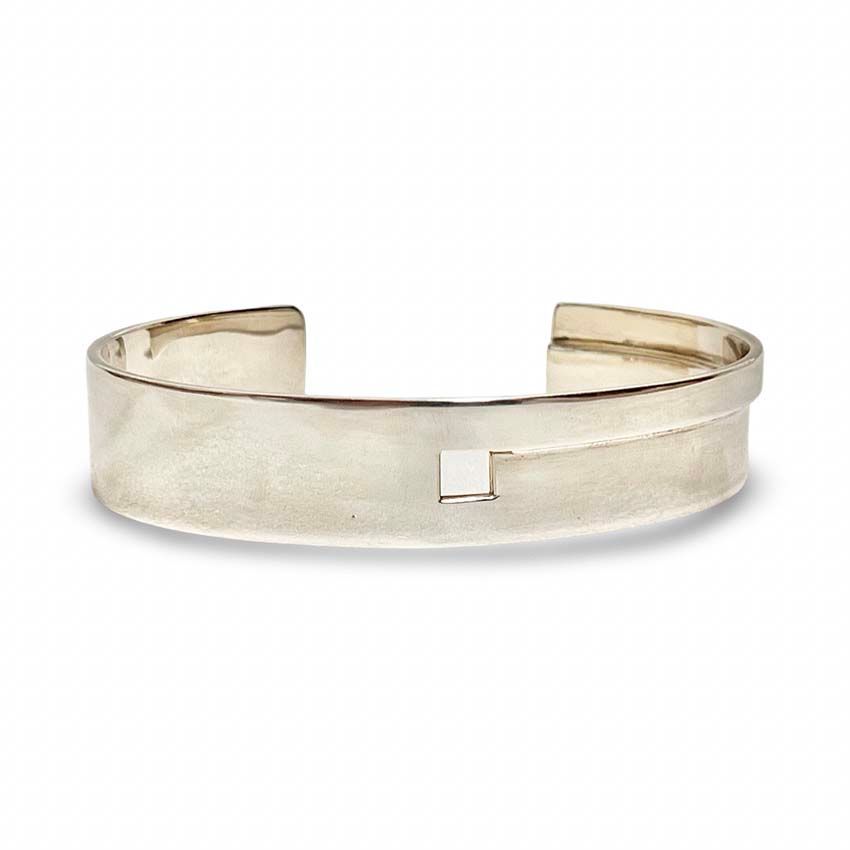 GUCCI グッチ シルバー 925 オープン バングル レディース メンズ ユニ