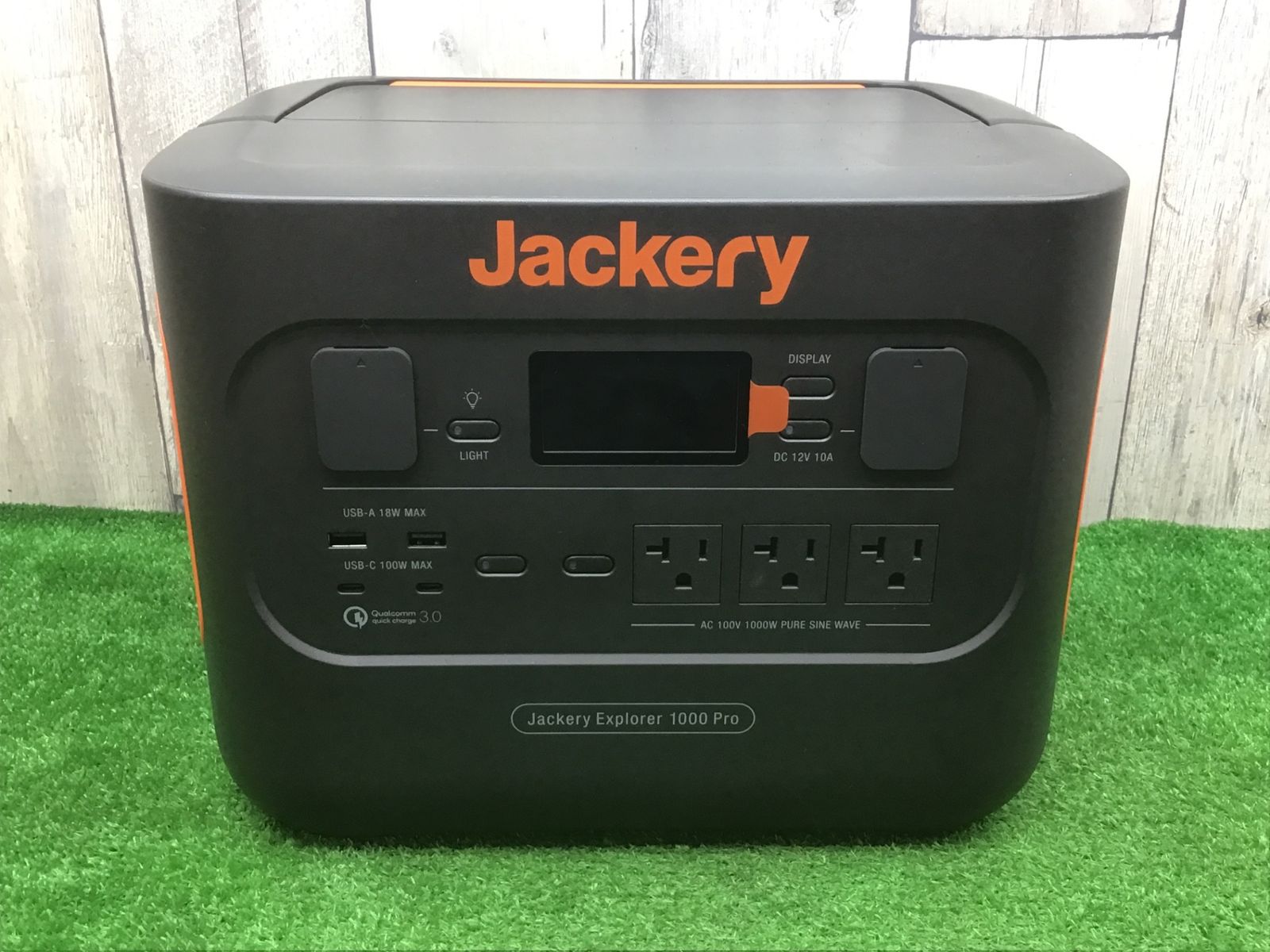 A ●ジャクリーJackery ポータブル電源 1000Pro JE1000B 本体のみ充電ケーブル ●アクトツール富山店●４